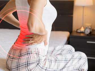 Dolor en la parte baja de la espalda ✳️ Causas + Remedios
